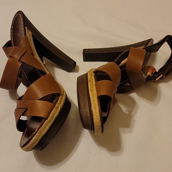 Bcbgirls women's Poland high heels size 8b - Picture 4 of 11